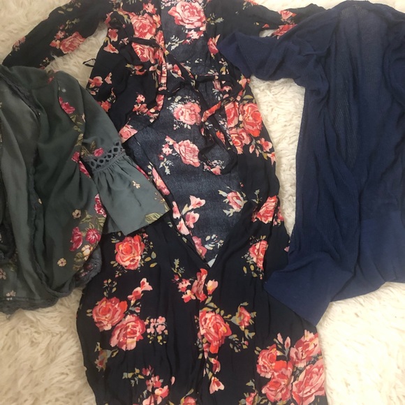 Cardigans - Picture 3 of 3